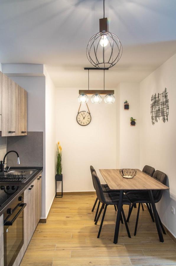 Kirabela Apartment ซาเกร็บ ภายนอก รูปภาพ