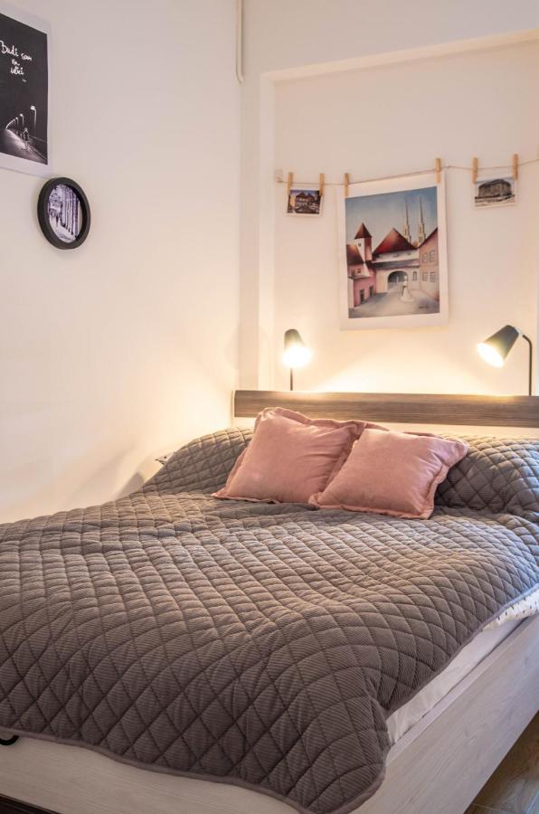 Kirabela Apartment ซาเกร็บ ภายนอก รูปภาพ