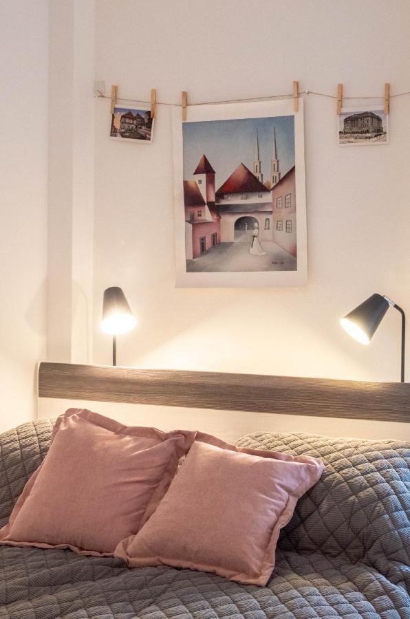 Kirabela Apartment ซาเกร็บ ภายนอก รูปภาพ