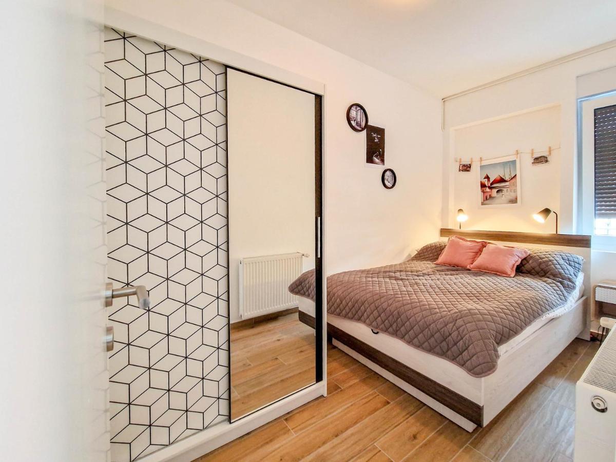 Kirabela Apartment ซาเกร็บ ภายนอก รูปภาพ